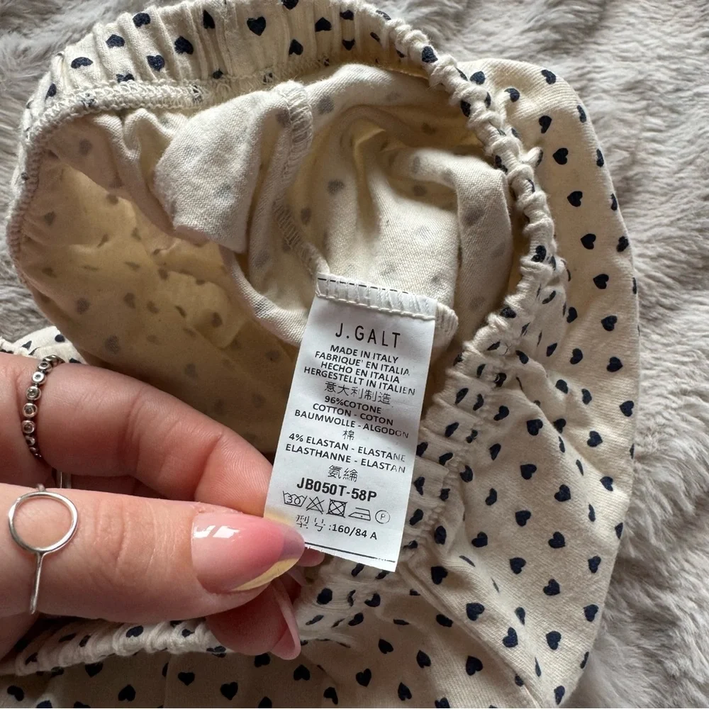 Brandy Melville: John Galt Heart Pattern Shorts - Picture 7 of 7